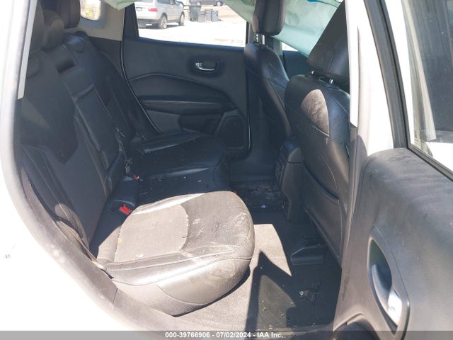 3C4NJCBB0KT763113 Jeep Compass Altitude Fwd