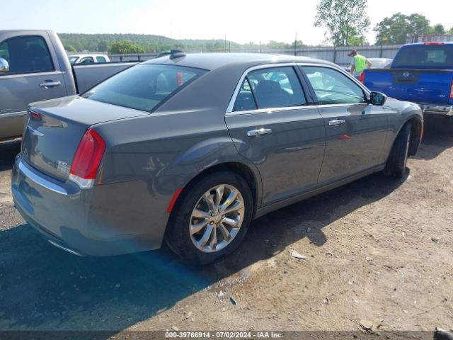 2C3CCAKG5KH503028 Chrysler 300 Limited Awd