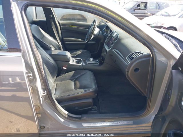 2C3CCAKG5KH503028 Chrysler 300 Limited Awd