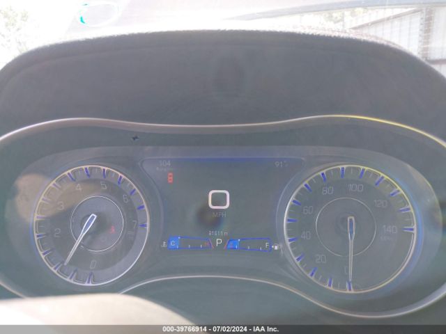 2C3CCAKG5KH503028 Chrysler 300 Limited Awd