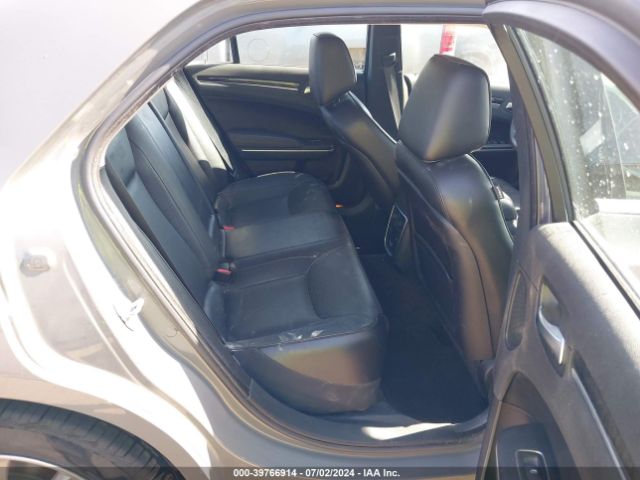 2C3CCAKG5KH503028 Chrysler 300 Limited Awd