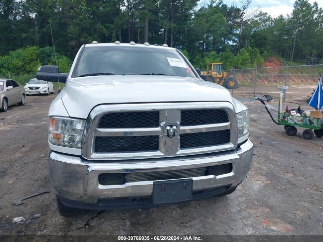 3C6UR5HL5JG356595 RAM 2500 Tradesman  4x4 8' Box