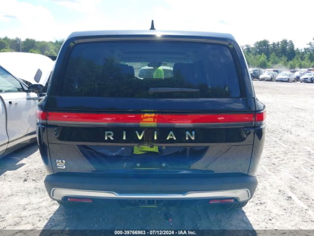 7PDSGABA0PN026331 Rivian R1s Adventure