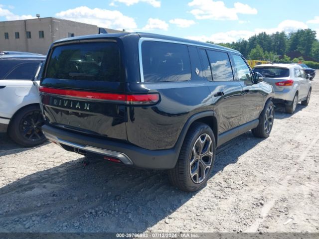 7PDSGABA0PN026331 Rivian R1s Adventure