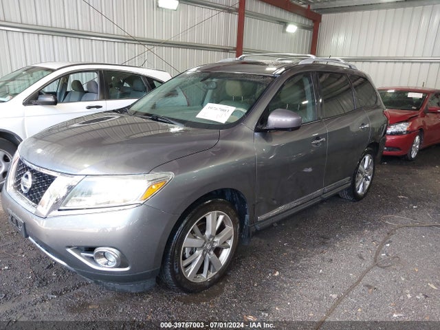 Nissan Pathfinder Platinum 2015 5N1AR2MN5FC711627 Image 2