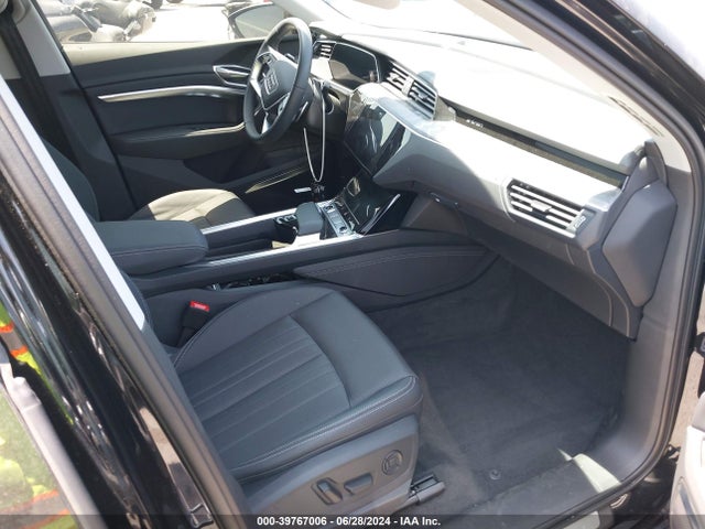 Audi Q8 E-tron Premium Plus Quattro 2024 WA15AAGE3RB040093 Image 5