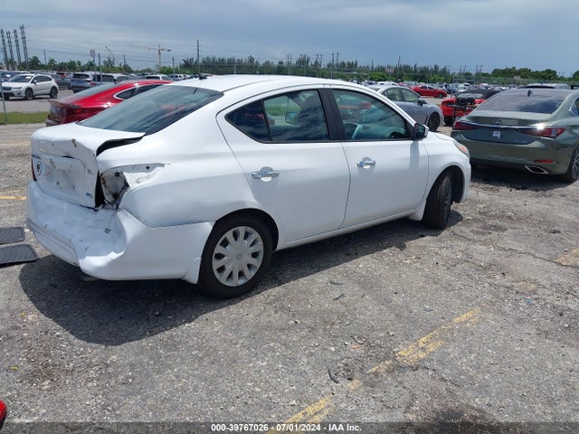 Nissan Versa 1.6 Sv 2017 3N1CN7AP0HL832877 Image 4