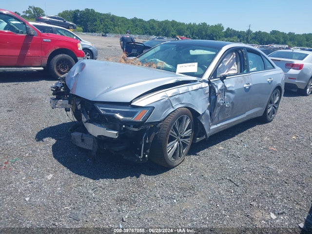 WAUE8AF25KN118139 Audi A6 45 Premium