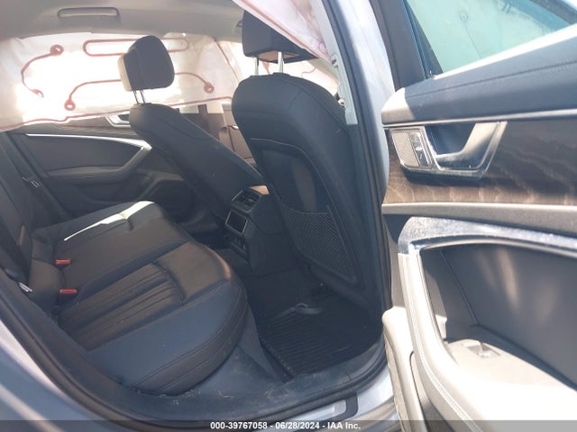 WAUE8AF25KN118139 Audi A6 45 Premium