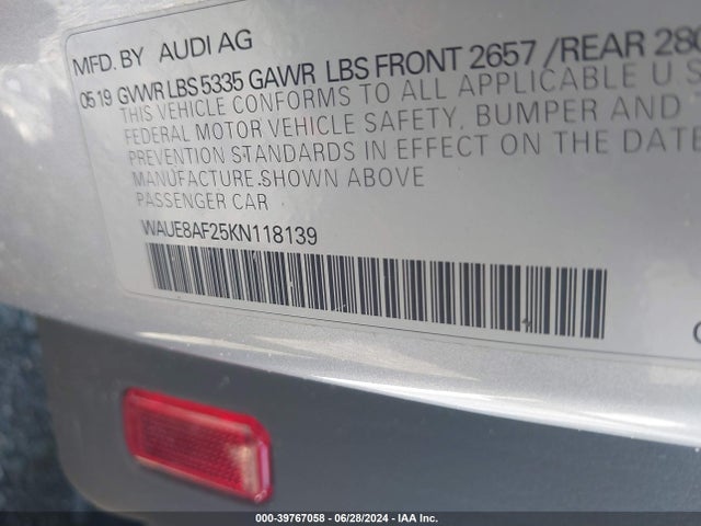 WAUE8AF25KN118139 Audi A6 45 Premium