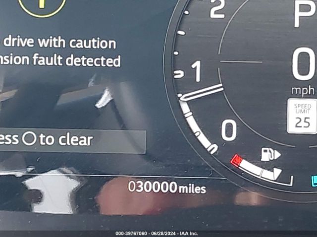 SALEWEEEXP2120014 Land Rover Defender 110 Carpathian Edition/110 V8