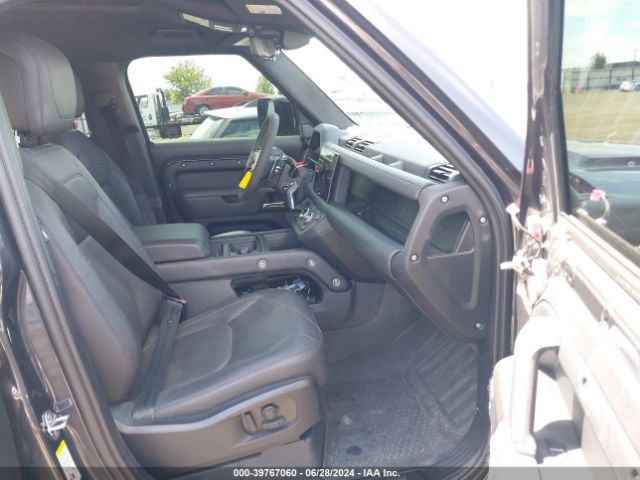 SALEWEEEXP2120014 Land Rover Defender 110 Carpathian Edition/110 V8