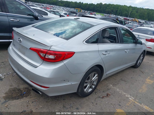 Hyundai SONATA SE 2016 5NPE24AF7GH357747 Image 4