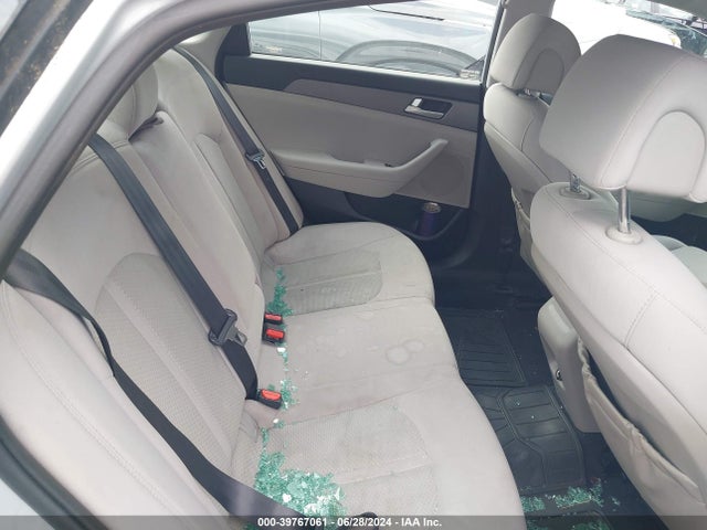 Hyundai SONATA SE 2016 5NPE24AF7GH357747 Image 8
