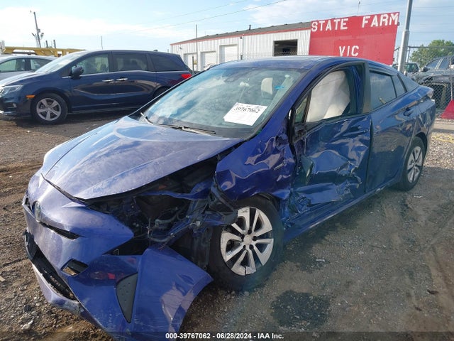 Toyota Prius Three 2016 JTDKARFUXG3515696 Image 2