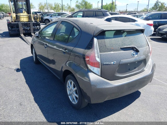 Toyota Prius C Three 2016 JTDKDTB37G1122297 Image 3