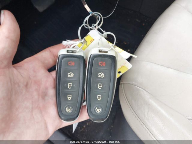 1FADP3J23GL224313 Ford Focus Titanium