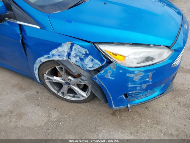 1FADP3J23GL224313 Ford Focus Titanium