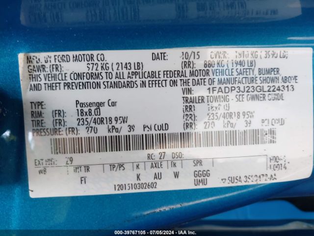 1FADP3J23GL224313 Ford Focus Titanium