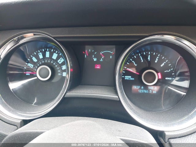 Ford Mustang V6 2014 1ZVBP8AM5E5272135 Image 7
