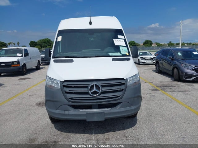 W1W40CHYXMT051897 Mercedes-Benz Sprinter 2500 High Roof I4