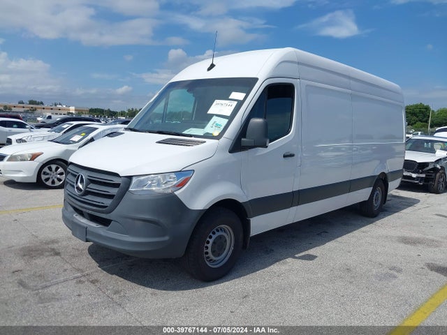 W1W40CHYXMT051897 Mercedes-Benz Sprinter 2500 High Roof I4