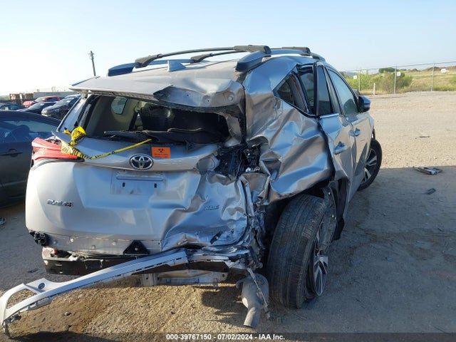 Toyota Rav4 Xle 2017 2T3WFREV3HW342678 Image 4