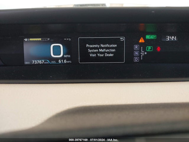 Toyota Prius Two Eco 2017 JTDKARFU8H3537116 Image 7