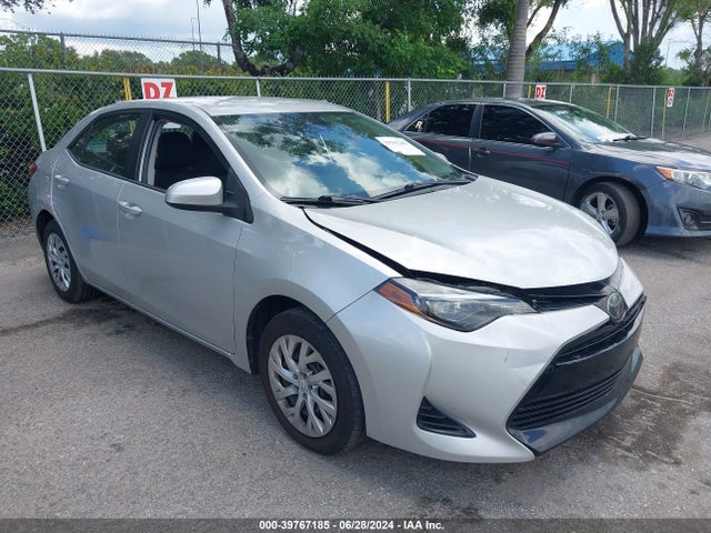 Toyota COROLLA LE 2019 5YFBURHE0KP920219 главное изображение