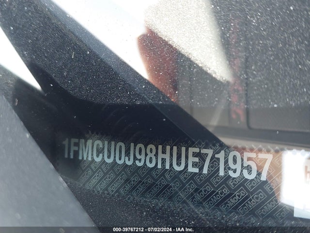 Ford Escape Titanium 2017 1FMCU0J98HUE71957 Image 9