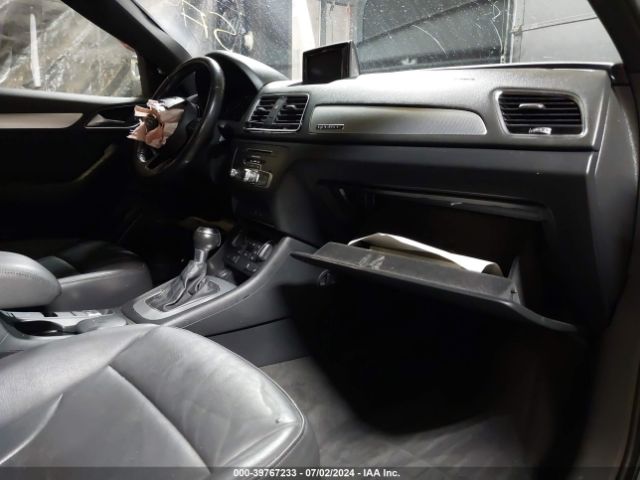 WA1GFCFS5GR008781 Audi Q3 2.0t Premium Plus