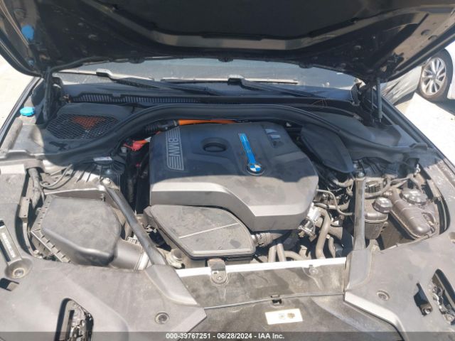 WBAJA9C59JB033692 BMW 530e Iperformance