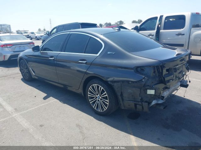 WBAJA9C59JB033692 BMW 530e Iperformance
