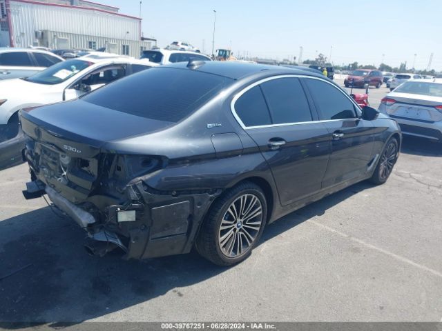 WBAJA9C59JB033692 BMW 530e Iperformance