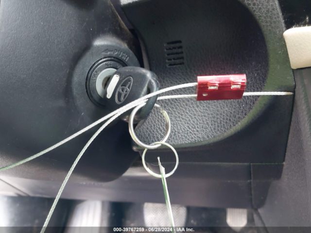 5YFBURHE2FP223558 Toyota COROLLA LE