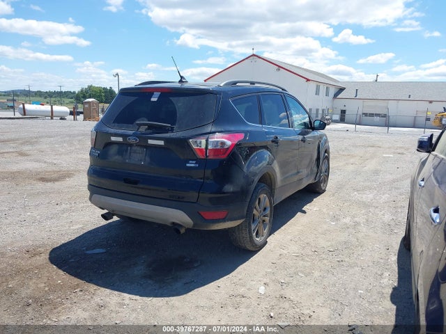 Ford ESCAPE SE 2018 1FMCU9GDXJUD33052 Image 4