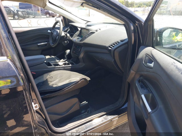 Ford ESCAPE SE 2018 1FMCU9GDXJUD33052 Image 5