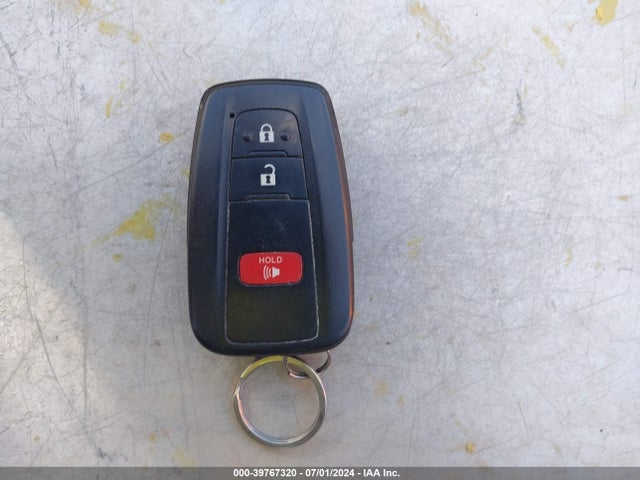 Toyota PRIUS XLE 2020 JTDKARFU7L3111958 Image 11