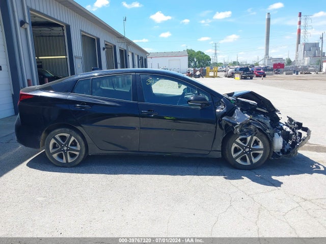 Toyota PRIUS XLE 2020 JTDKARFU7L3111958 Image 13