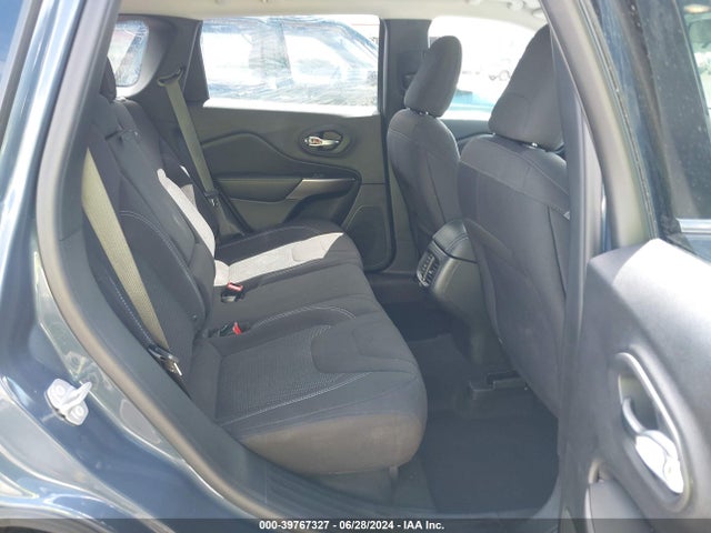 Jeep Cherokee Latitude 4x4 2019 1C4PJMCB5KD415083 Image 8