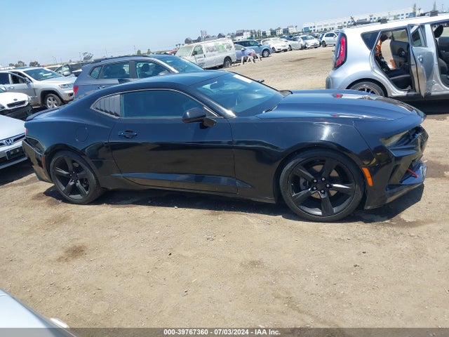 Chevrolet Camaro 2lt 2017 1G1FD1RS7H0159322 Image 13
