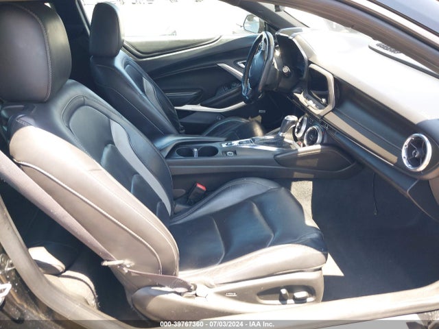 Chevrolet Camaro 2lt 2017 1G1FD1RS7H0159322 Image 5