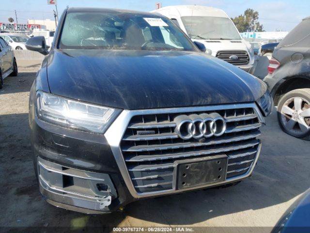 WA1LHAF71KD043459 Audi Q7 45 Premium