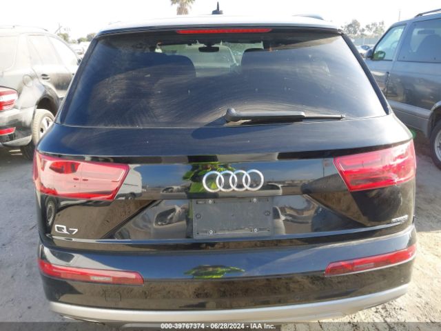 WA1LHAF71KD043459 Audi Q7 45 Premium
