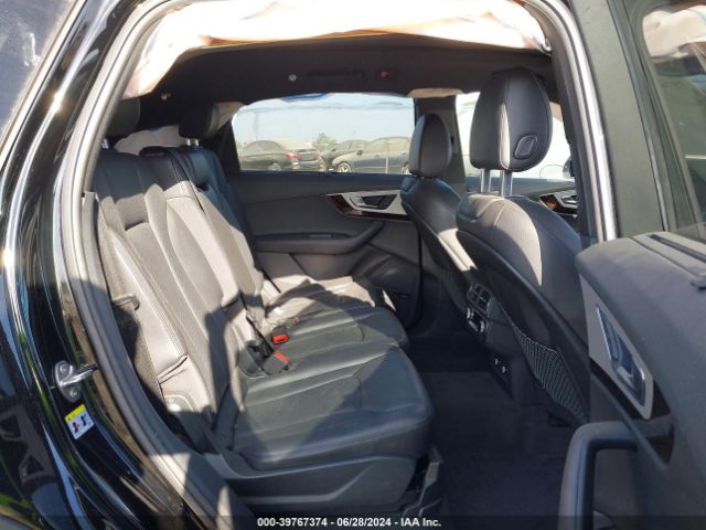 WA1LHAF71KD043459 Audi Q7 45 Premium