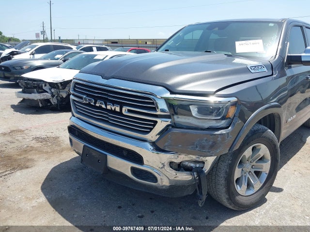 1C6SRFJT0MN736463 RAM 1500 Laramie  4x4 5'7 Box