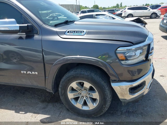 1C6SRFJT0MN736463 RAM 1500 Laramie  4x4 5'7 Box