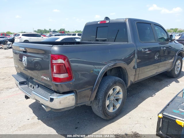 1C6SRFJT0MN736463 RAM 1500 Laramie  4x4 5'7 Box