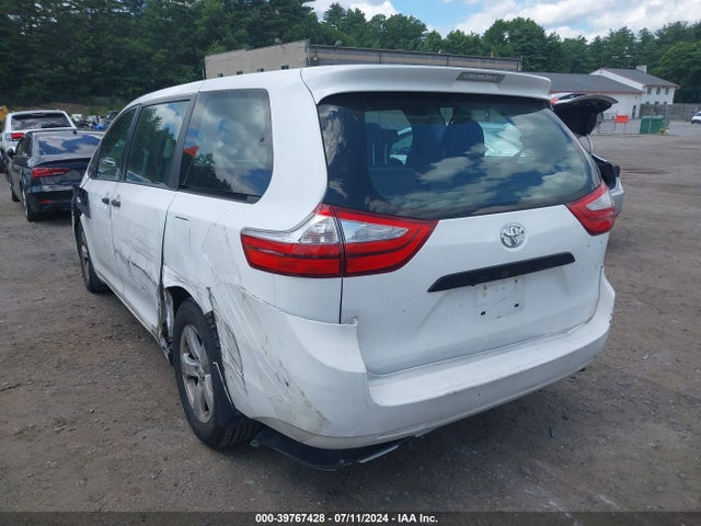 Toyota Sienna L 7 Passenger 2015 5TDZK3DC8FS594883 Image 3