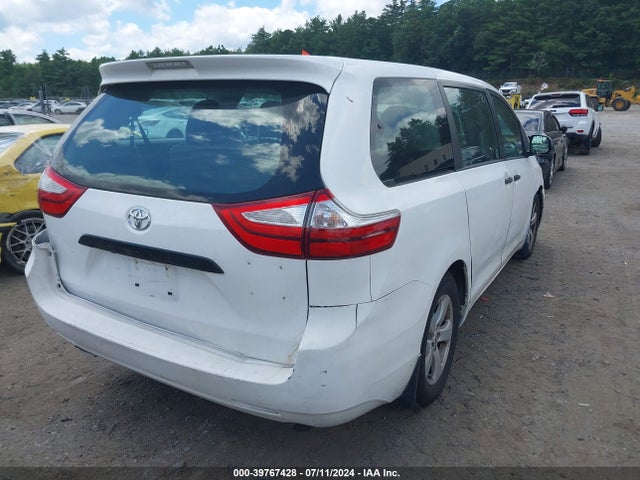Toyota Sienna L 7 Passenger 2015 5TDZK3DC8FS594883 Image 4